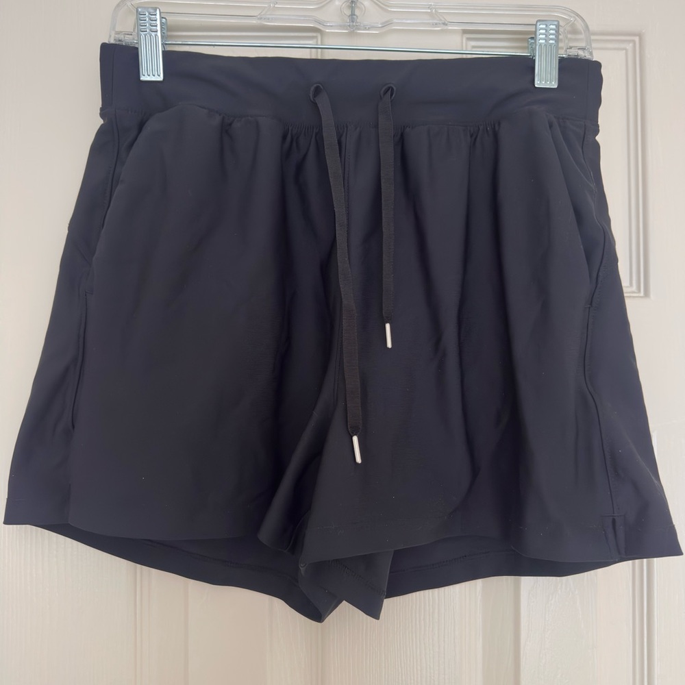 Old Navy Black Athletic Shorts with Drawstring
